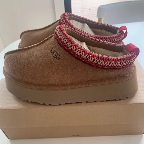 UGG TAZZ NEW IN BOX SIZE 6 - Picture 8 of 12